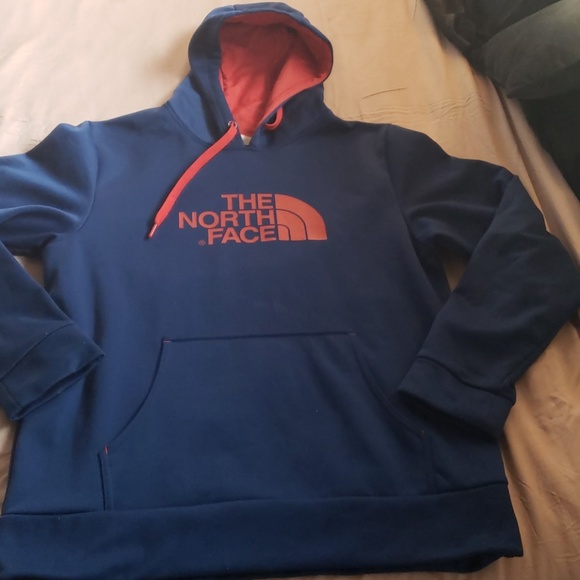 North Face Hoodie - Picture 3 of 4